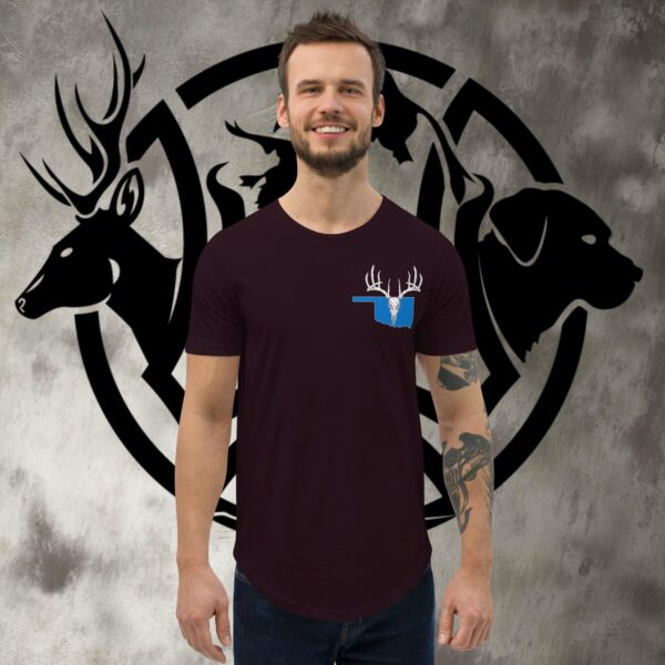 ok buck skull men's curved hem t shirt